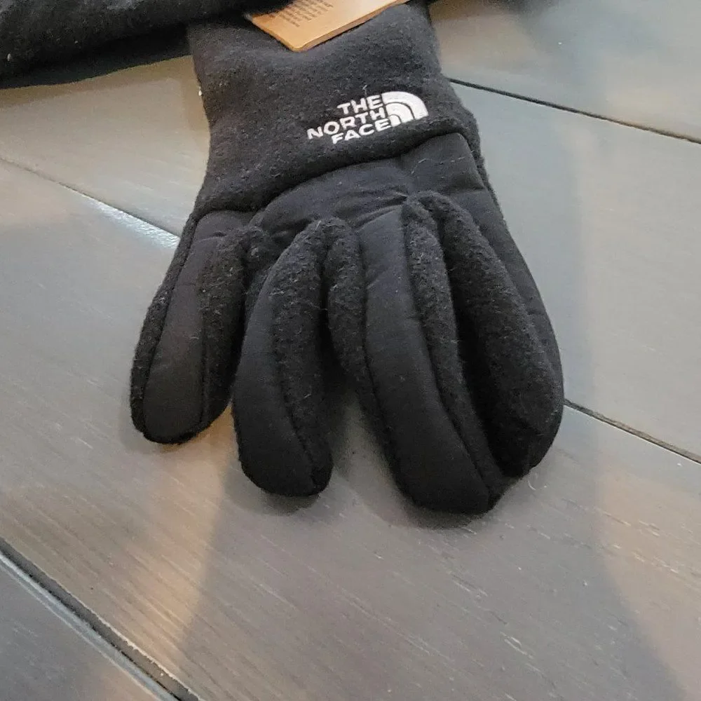 The North Face Denali Etip Gloves for Youth Medium TNF Black